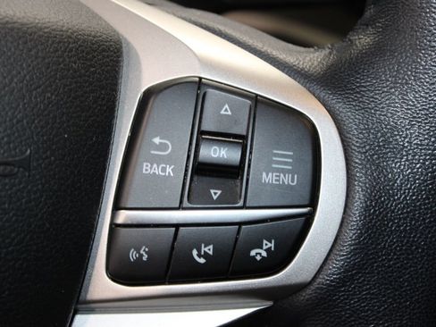 Used 2021 Ford Explorer XLT RWD image 23