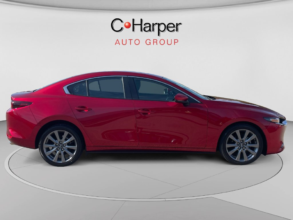 Used 2025 MAZDA MAZDA3 s FWD image 2
