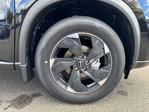 New 2026 Nissan Rogue SV image 28