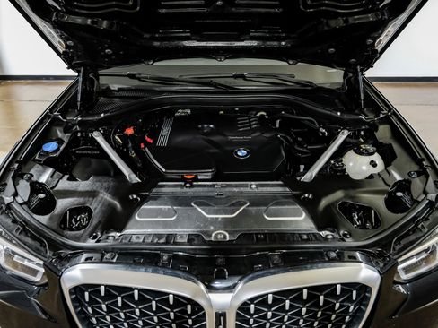 Used 2024 BMW X4 xDrive30i image 54