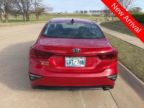 Used 2021 Kia Forte LXS image 4