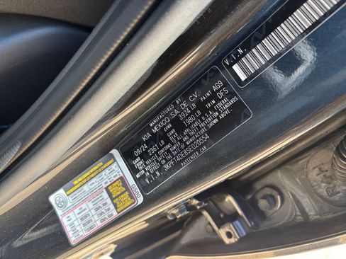 Used 2025 Kia K4 LXS image 25