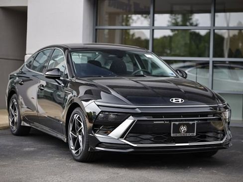 New 2026 Hyundai Sonata SEL AWD/4WD image 1