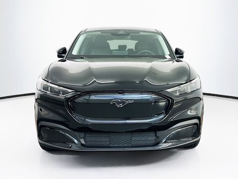 Used 2025 Ford Mustang Mach-E Premium image 2
