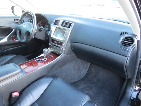 Used 2008 Lexus IS 250 image 39