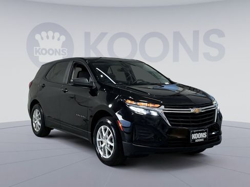 Used 2023 Chevrolet Equinox LS w/ LS Convenience Package image 18