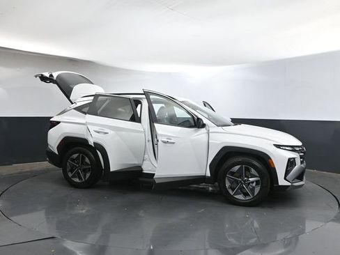 Used 2026 Hyundai Tucson SEL FWD image 39
