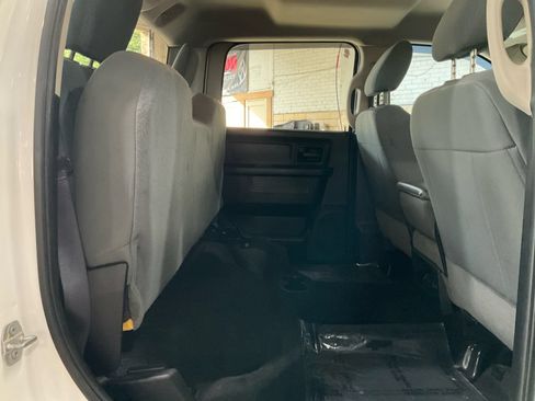 Used 2015 RAM 2500 Tradesman w/ Chrome Appearance Group AWD/4WD image 25
