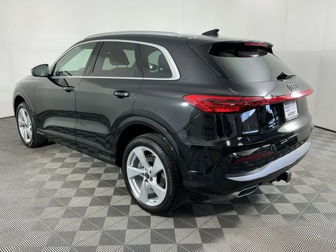 Used 2025 Audi Q5 Premium Plus w/ Premium Plus image 5