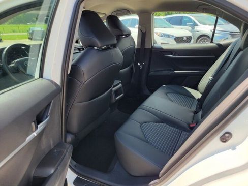 Used 2023 Toyota Camry SE image 25
