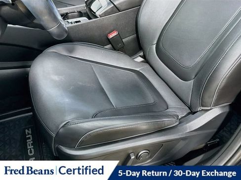 Certified 2025 Hyundai Santa Cruz Limited AWD/4WD image 12