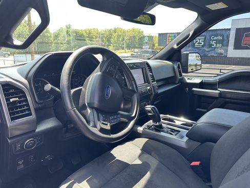Used 2019 Ford F150 XLT w/ Equipment Group 302A Luxury AWD/4WD image 3
