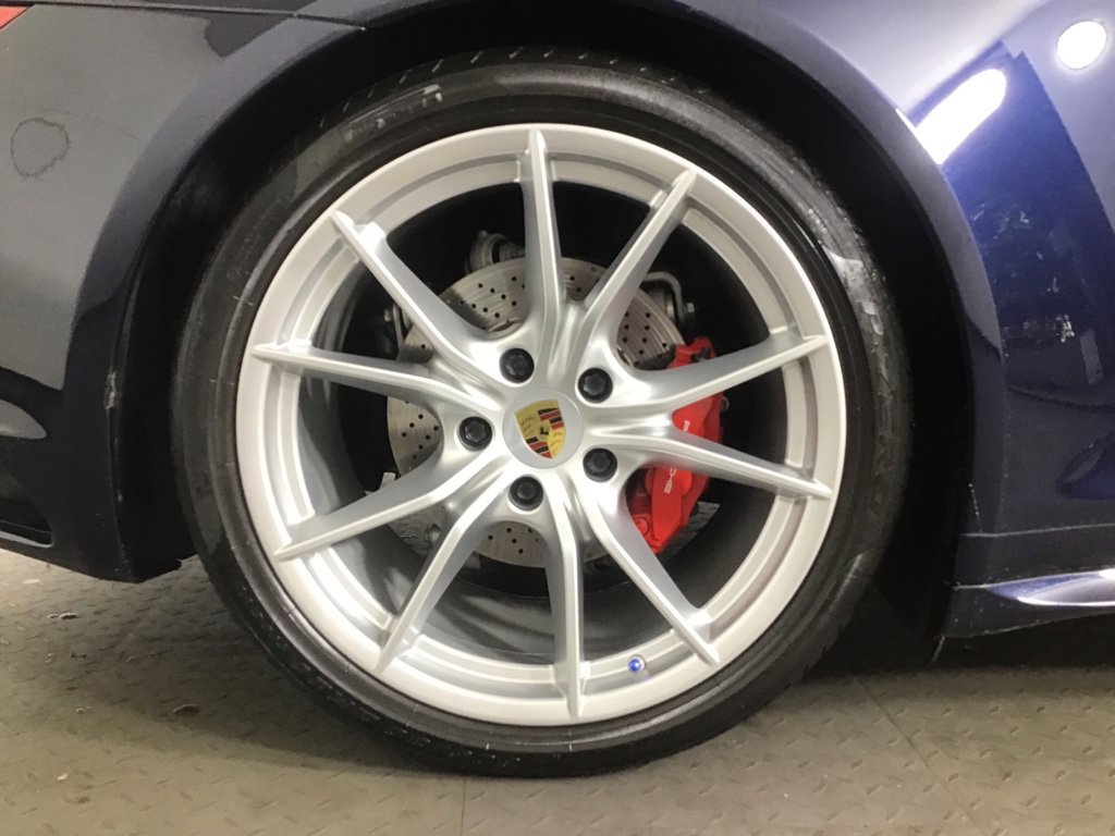 Certified 2019 Porsche 911 Targa 4S AWD/4WD image 13