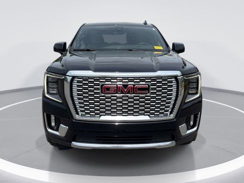 Certified 2022 GMC Yukon Denali RWD image 2