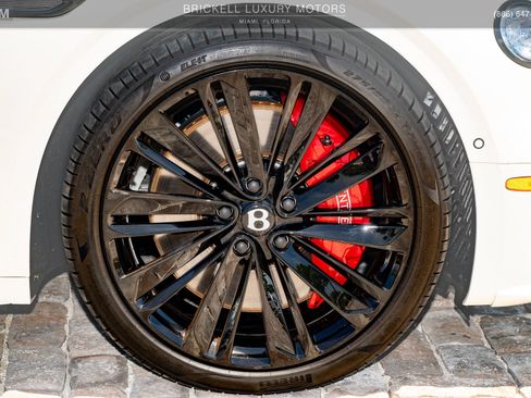 Used 2025 Bentley Flying Spur Plug-In Hybrid w/ First Edition Specification AWD/4WD image 45