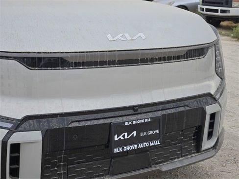 New 2026 Kia K5 GT-Line image 5