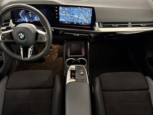 Used 2023 BMW X1 xDrive28i w/ Premium Package image 3