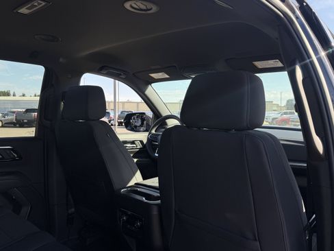 New 2026 Chevrolet Tahoe LS w/ LPO, Dark Essentials Package AWD/4WD image 25