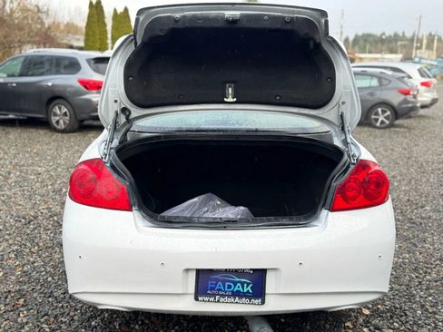 Used 2012 INFINITI G37 G37x Sedan 4D w/ Premium Pkg image 6