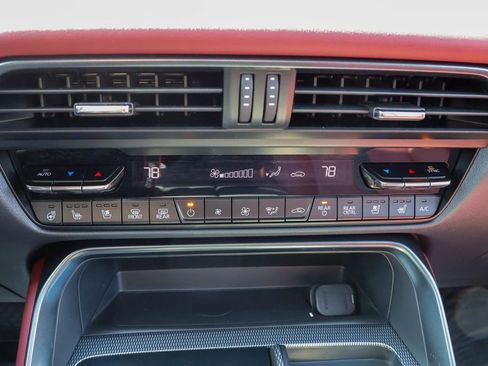 Used 2025 MAZDA CX-70 Plug-In Hybrid w/ Premium Plus image 26