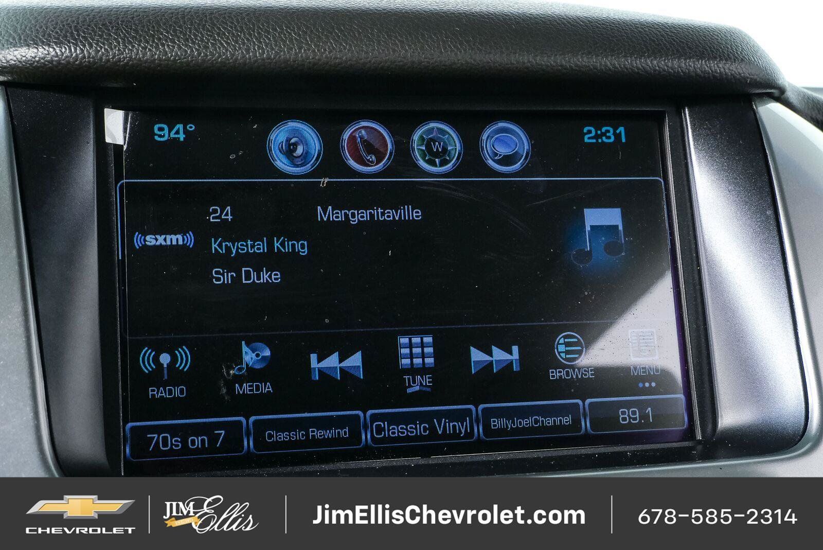 Used 2018 Chevrolet Suburban LT w/ LT Signature Package RWD image 14