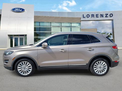Used 2019 Lincoln MKC Premiere FWD image 8