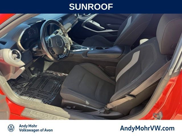 Used 2017 Chevrolet Camaro LT RWD image 11