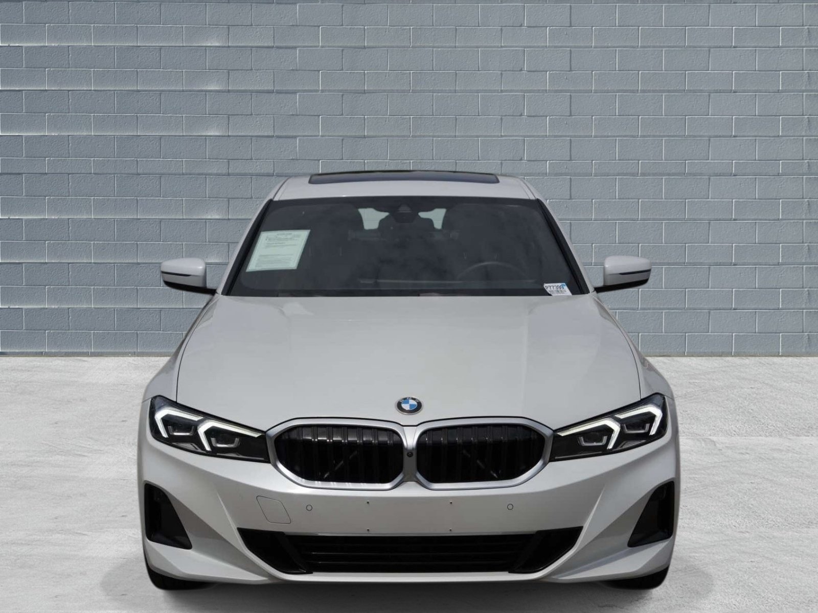 Used 2023 BMW 330i xDrive Sedan w/ Premium Package AWD/4WD image 2