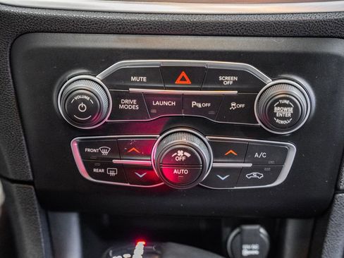 Used 2022 Dodge Charger Scat Pack w/ Harman/Kardon Audio Group image 32