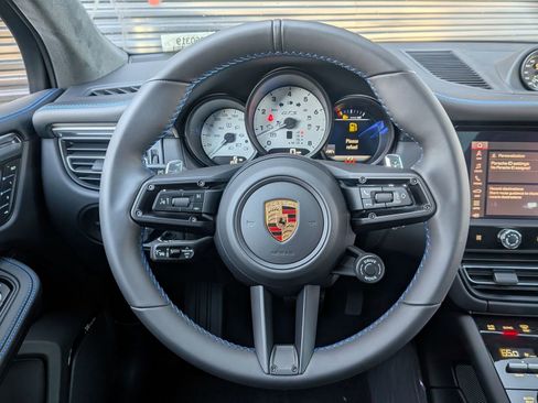 New 2026 Porsche Macan GTS image 16
