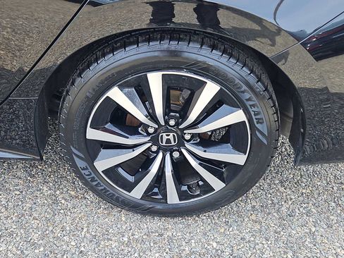 Certified 2024 Honda Civic EX image 8