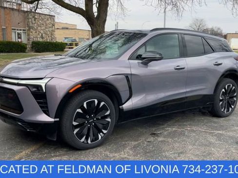 Certified 2025 Chevrolet Blazer EV RS AWD/4WD image 4