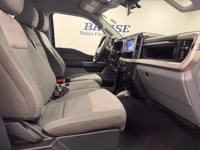 Used 2025 Ford F250 XLT AWD/4WD image 34