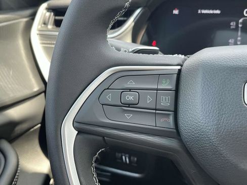 New 2025 Jeep Grand Cherokee L Laredo image 20