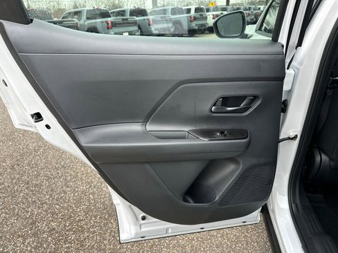 New 2026 Nissan Kicks S w/ Charging Package image 20