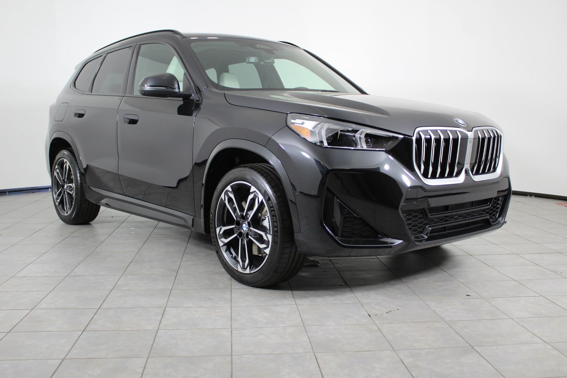 Used 2026 BMW X1 xDrive28i w/ Technology Package AWD/4WD image 7