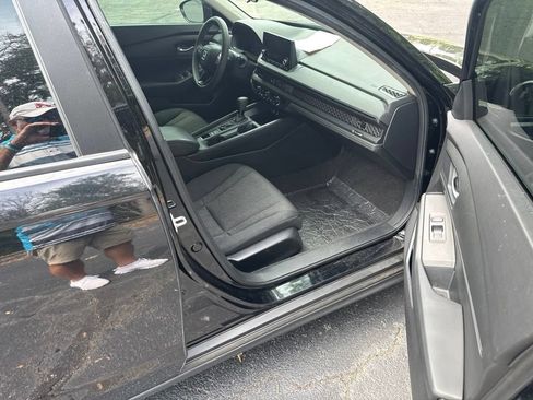 Used 2024 Honda Accord LX image 8