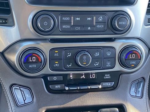 Used 2018 Chevrolet Tahoe LT w/ Luxury Package image 26