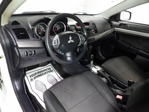 Used 2013 Mitsubishi Lancer ES FWD image 9