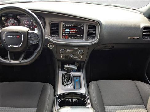 Used 2022 Dodge Charger R/T w/ Performance Handling Group image 18