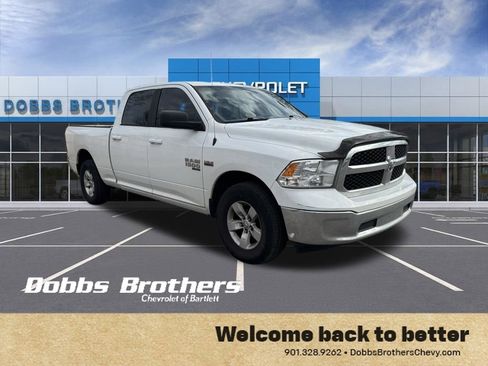 Used 2019 RAM 1500 Classic SLT image 1