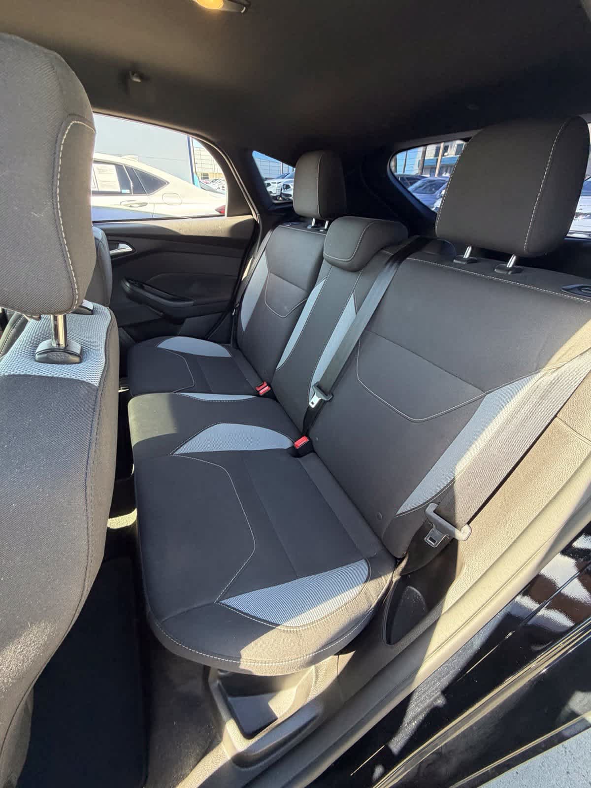 Used 2018 Ford Focus ST FWD image 19