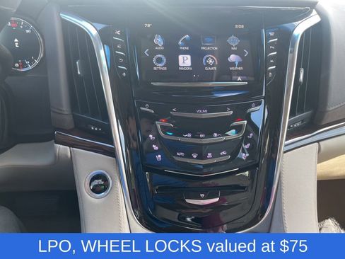 Used 2016 Cadillac Escalade Premium image 8