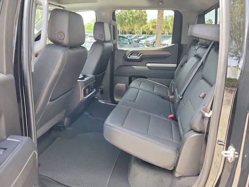 Used 2024 GMC Sierra 1500 Denali w/ Denali Reserve Package image 10