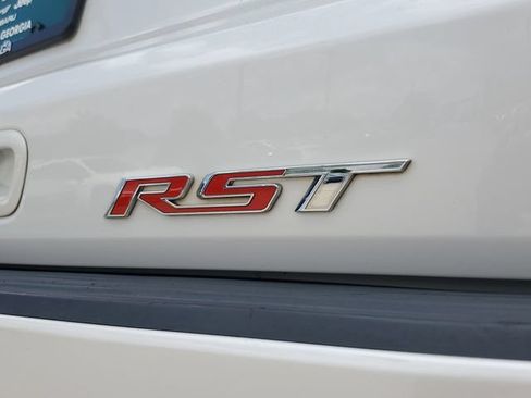Used 2021 Chevrolet Suburban RST AWD/4WD image 7