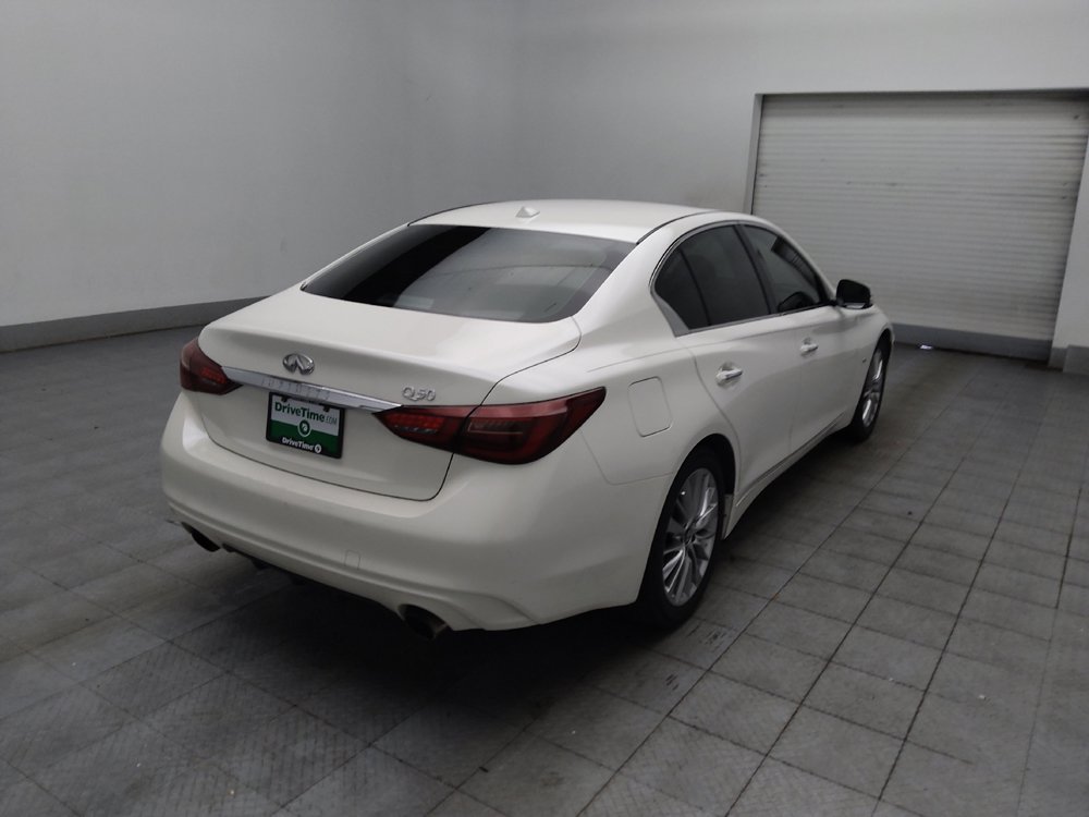 Used 2018 INFINITI Q50 Luxe w/ Essential Package (3.0T Luxe) RWD image 9