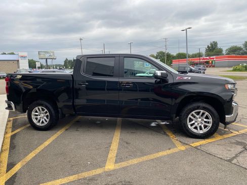 Used 2020 Chevrolet Silverado 1500 LT w/ All-Star Edition AWD/4WD image 7