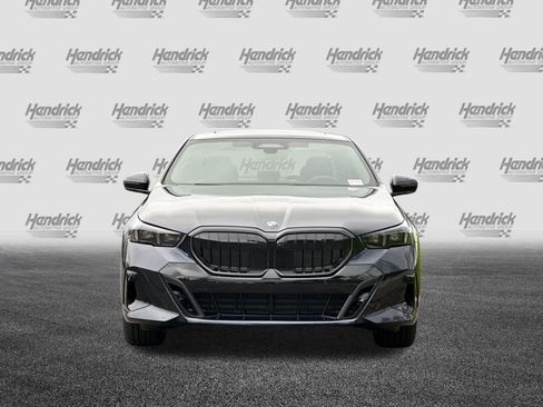 New 2026 BMW 530i 530i w/ M Sport Package image 3