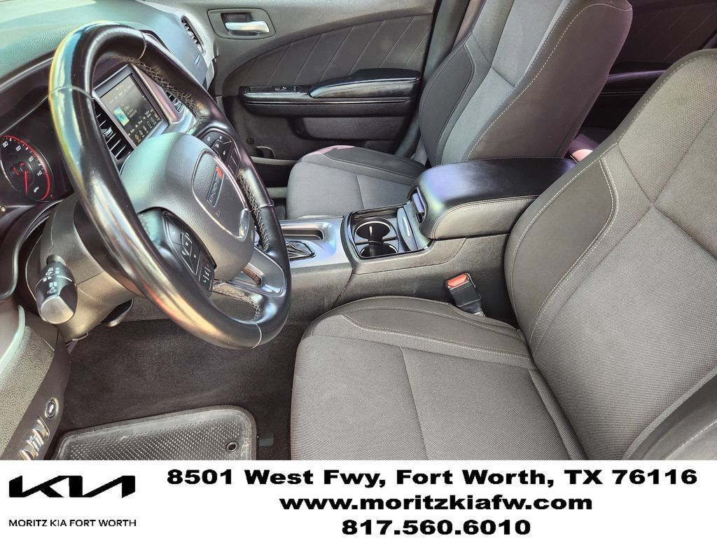 Used 2021 Dodge Charger SXT w/ Blacktop Package RWD image 12