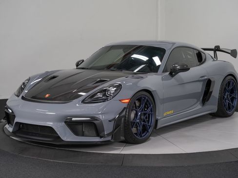 Used 2023 Porsche 718 Cayman GT4 RS RWD image 7